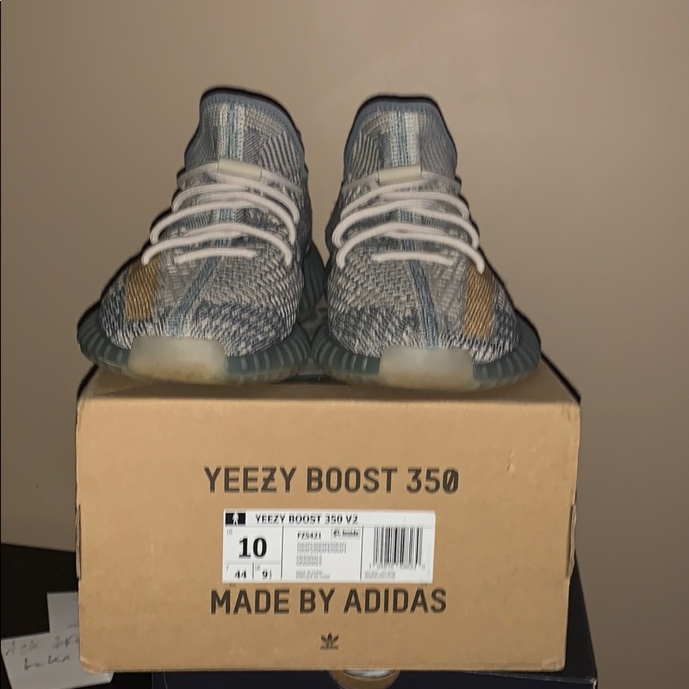 yeezy boost 350 v2 ISRAFI